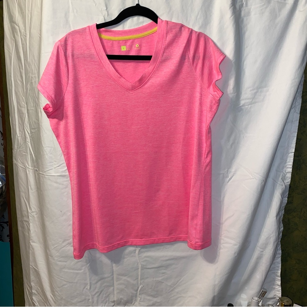 Xersion workout shirt
